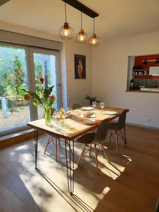 Campagne-Jolie Maison Avec Jardin- Proche Dole Chevigny  外观 照片