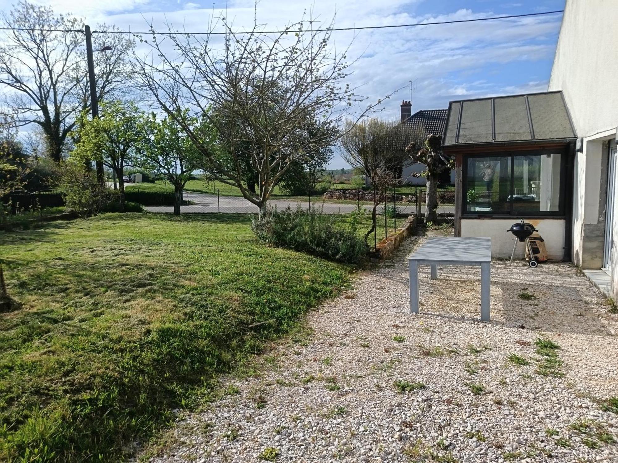 Campagne-Jolie Maison Avec Jardin- Proche Dole Chevigny  外观 照片